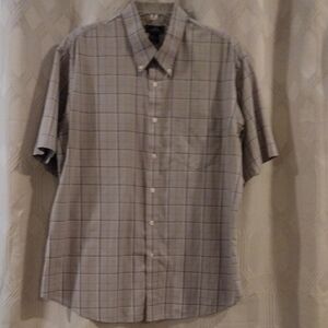 Docker's Men's Gray Plaid Shirt